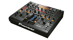 Pioneer DJM 2000NXS Digital Mixer